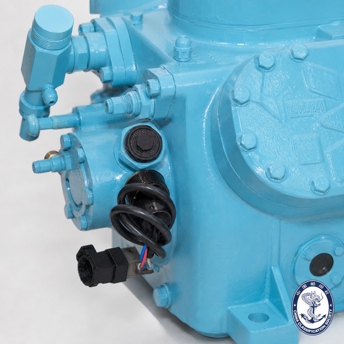 Compresseur à piston 6 cylindres série T pour équipement marin